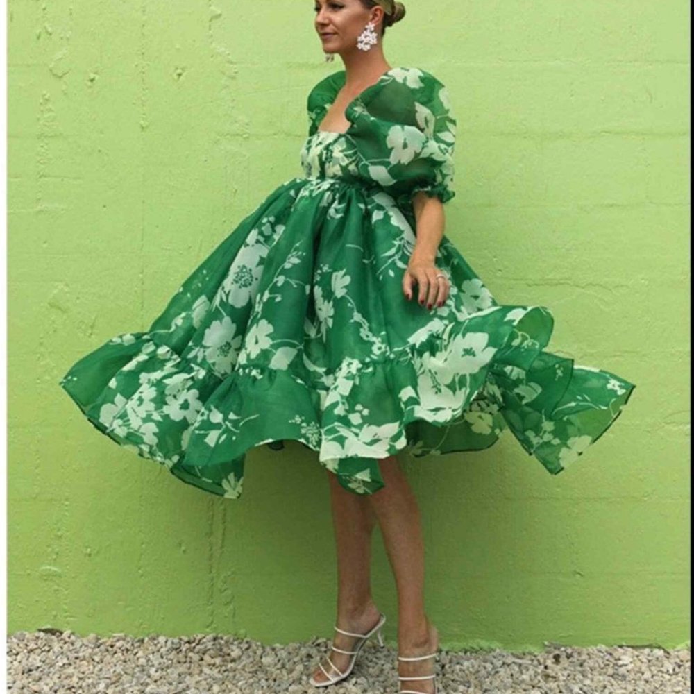 🍀🌷Selkie The Summer French Field Puff Dress in Summer Field Green